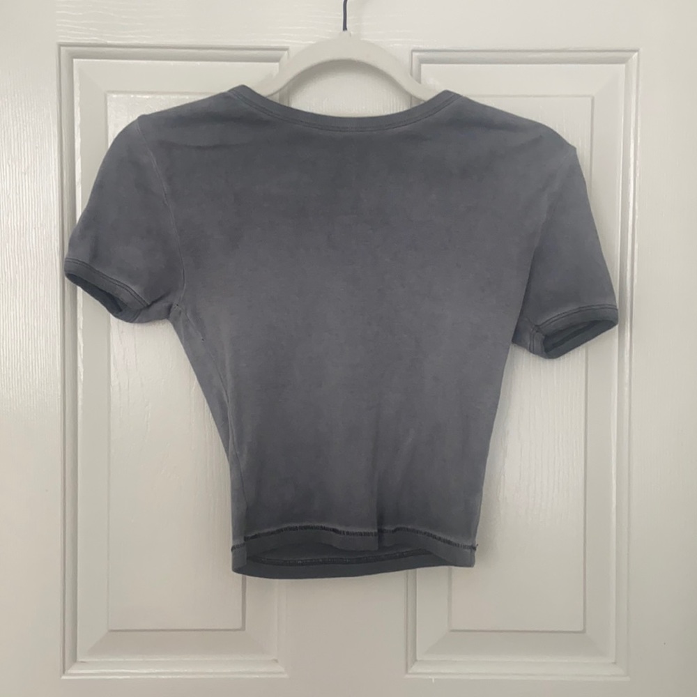 victoria secret pink crop shirt